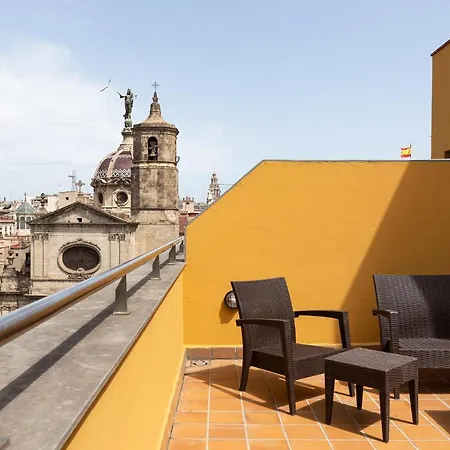 Ola Living Merce Apartment