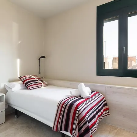 Ola Living Merce Apartment