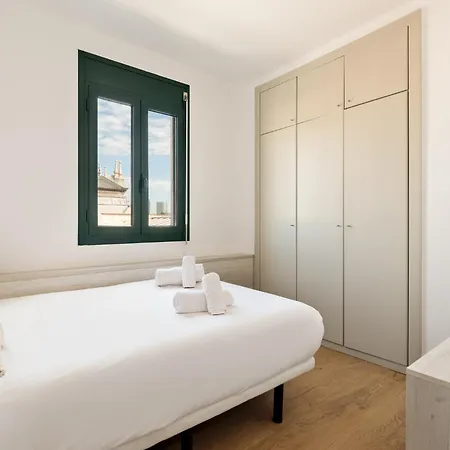 Ola Living Merce Apartment